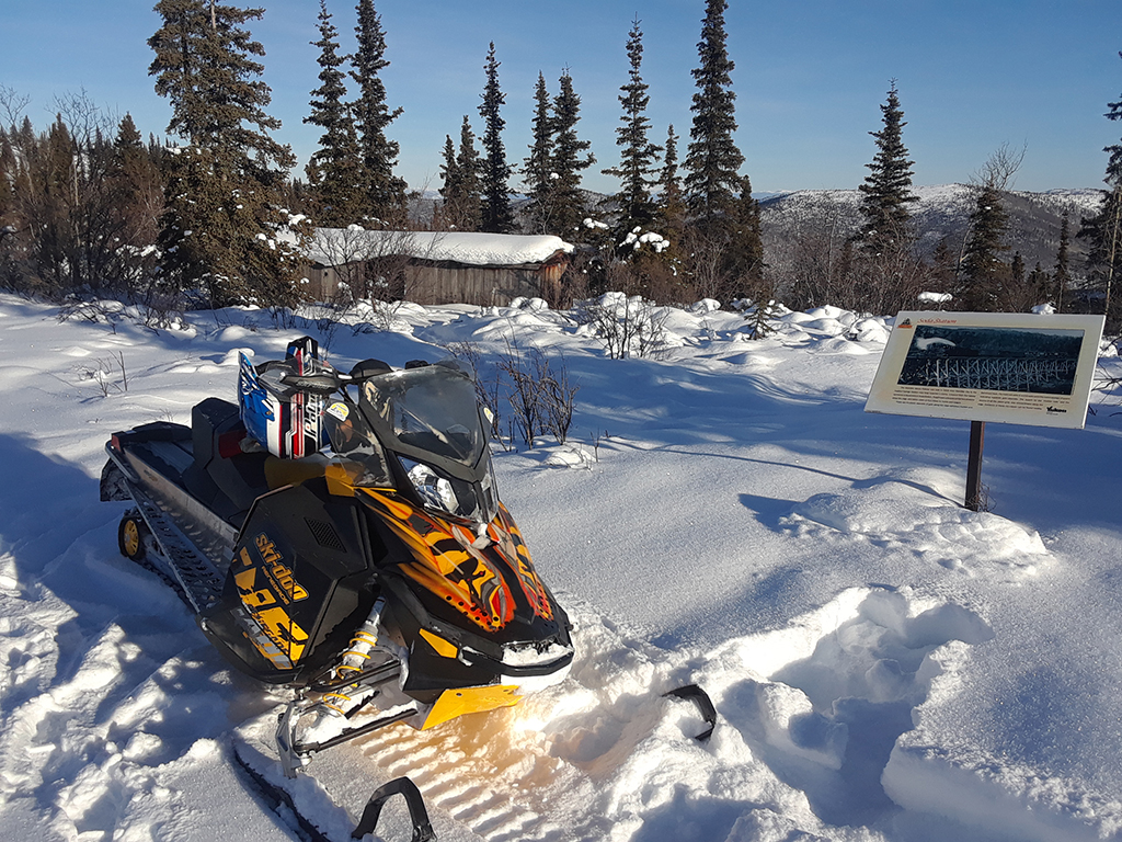 Riding the Heritage Ridge Trail near Dawson City - February 2019